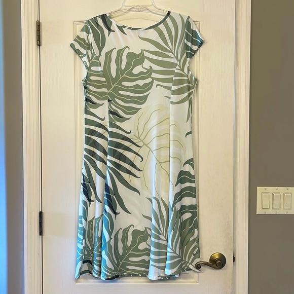 Cute summer dress - Picture 2 of 6